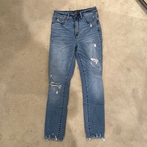 Abercrombie & Fitch Distressed Skinny Jeans size 26